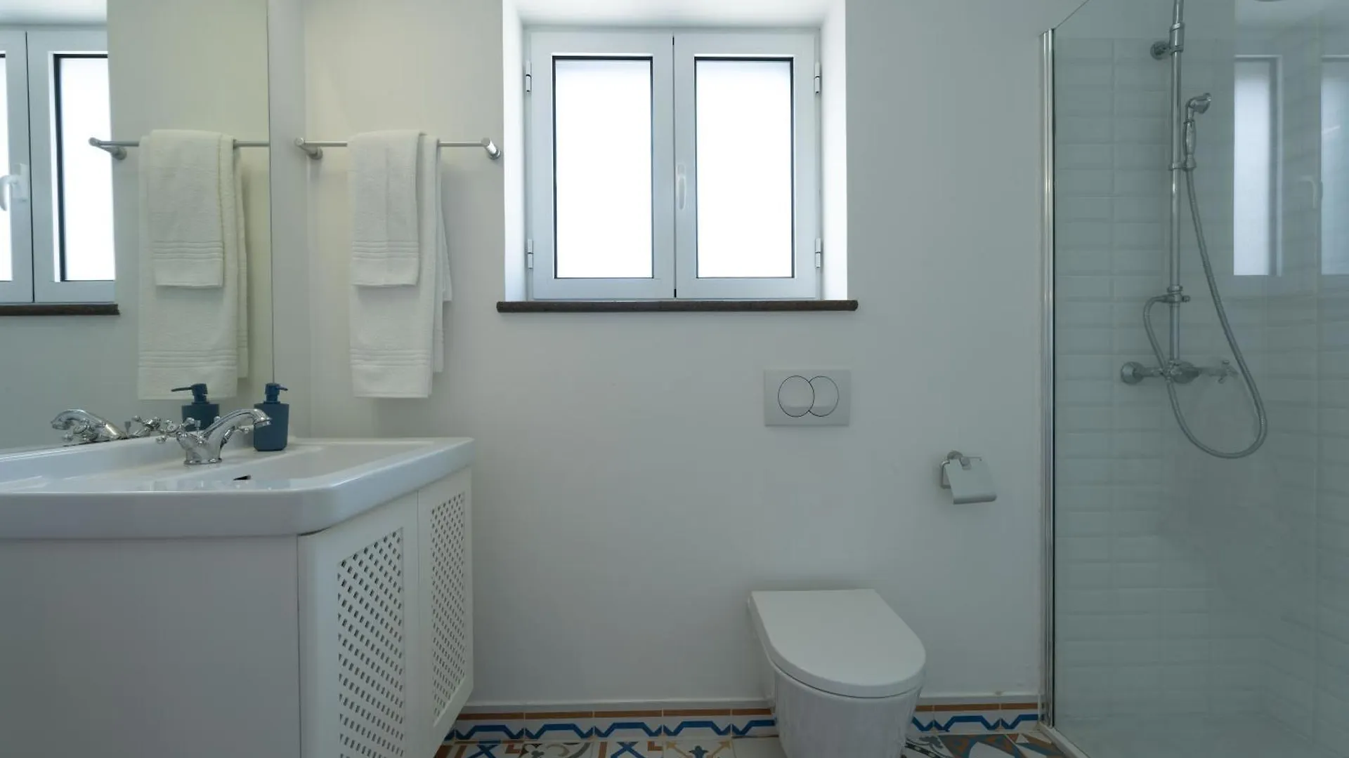 Homestay Casa Pereira Apartment Relogio do Poiso