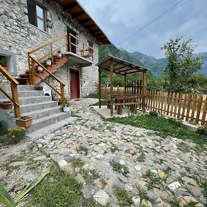  Gasthof “ Center “ Albanien